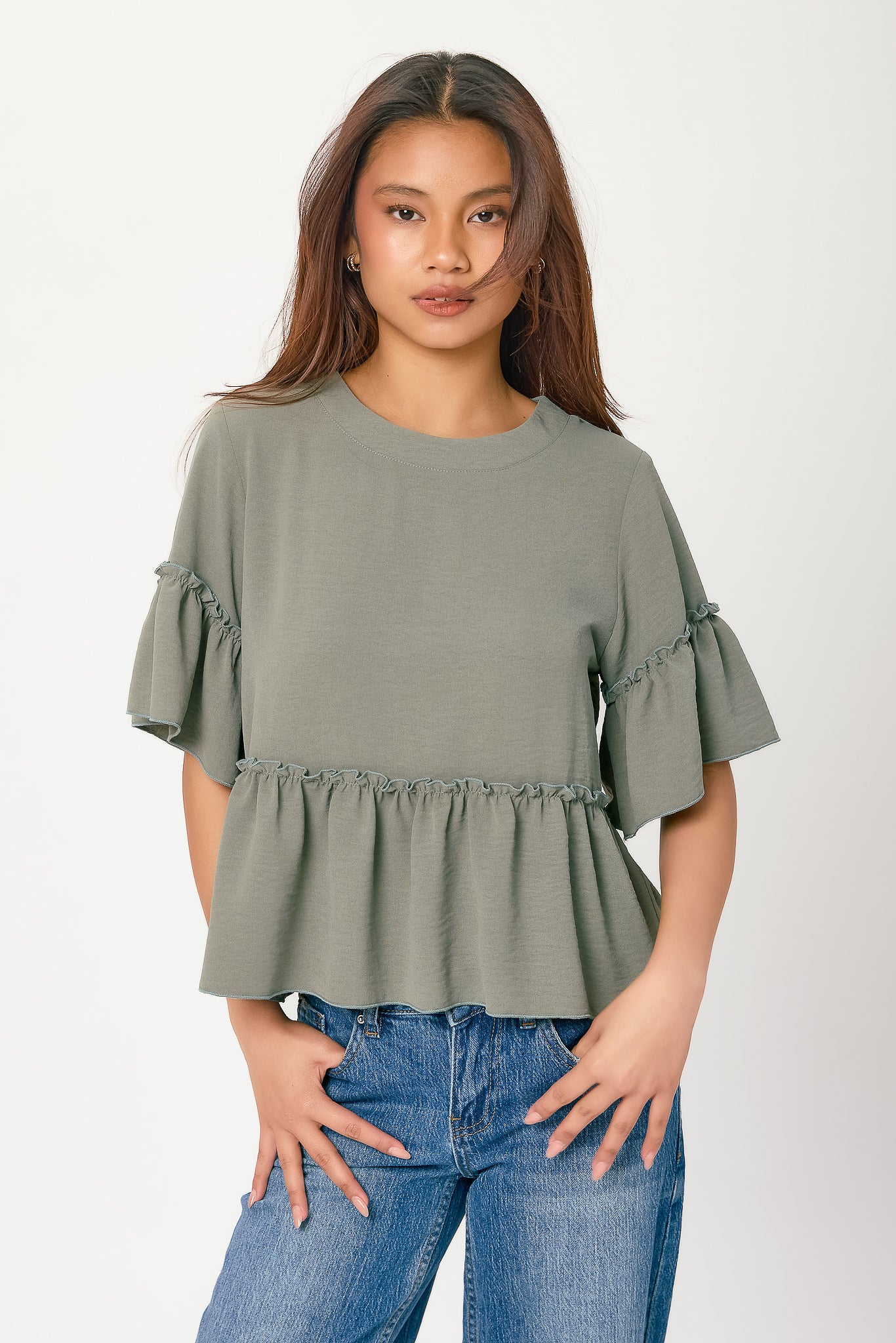 Airflow Crew-Neck Short-Sleeve Ruffle Peplum Top