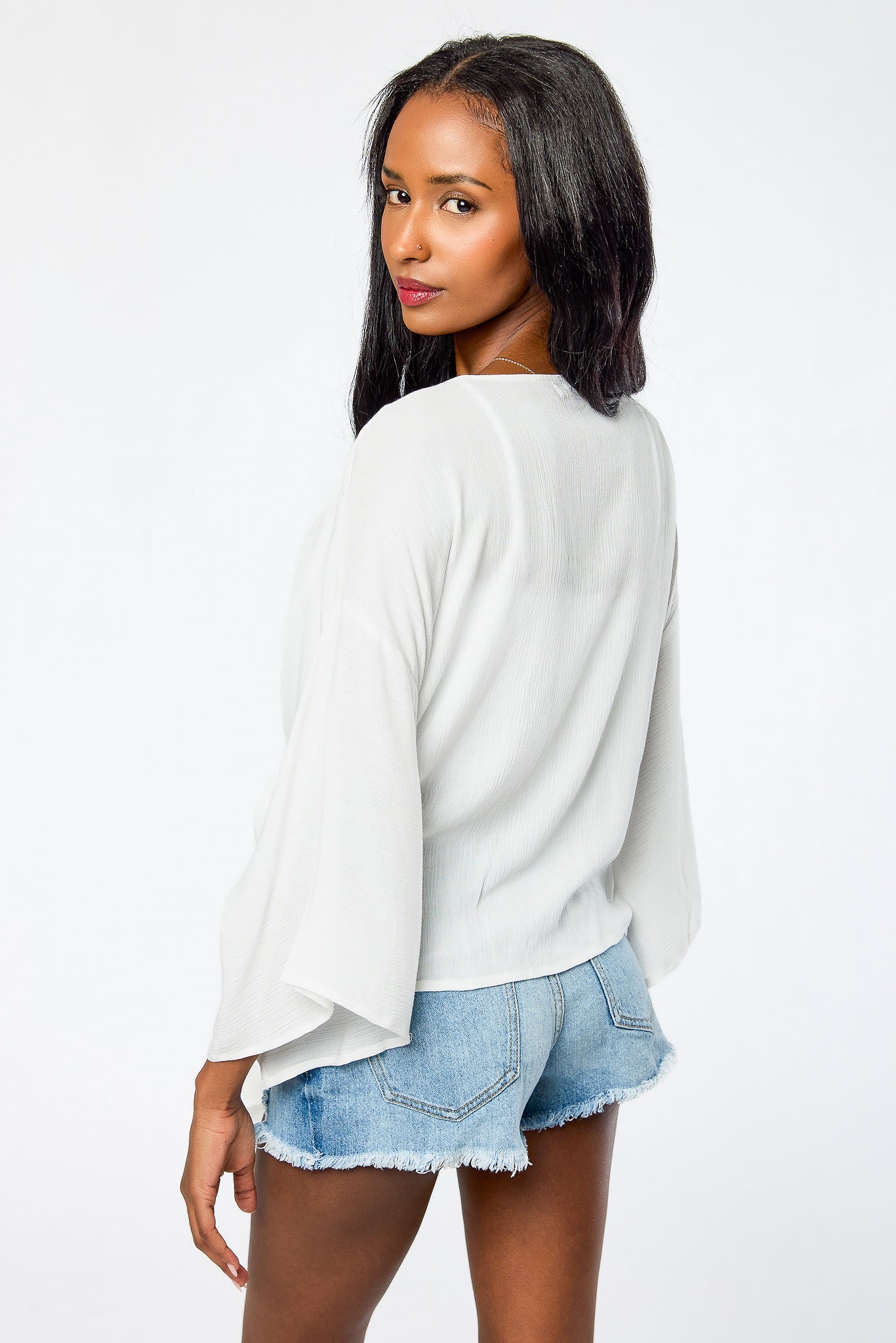 Cardigan ouvert avec devant noué