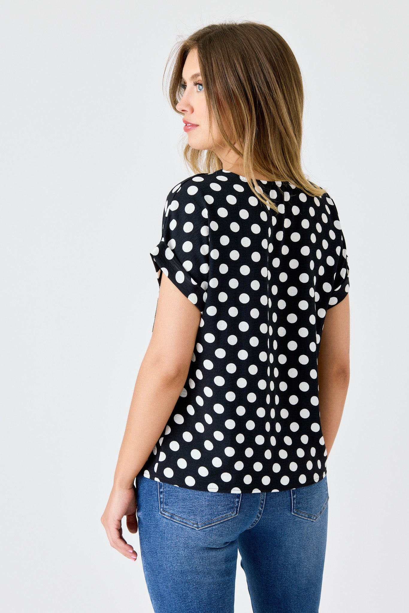 Polka Dot Airflow Short-Sleeve Blouse
