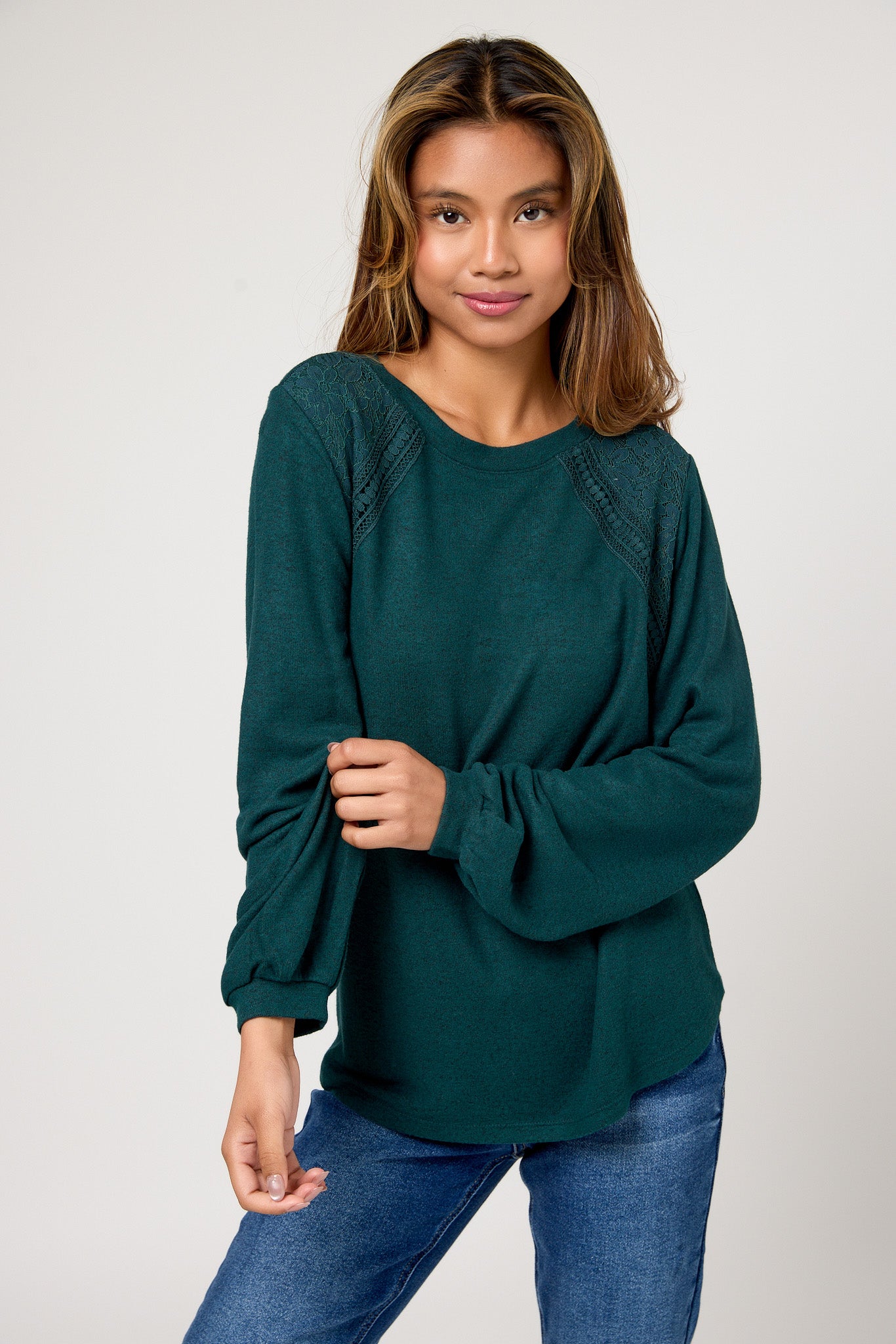 Supersoft Lace-Trim Shirttail Top