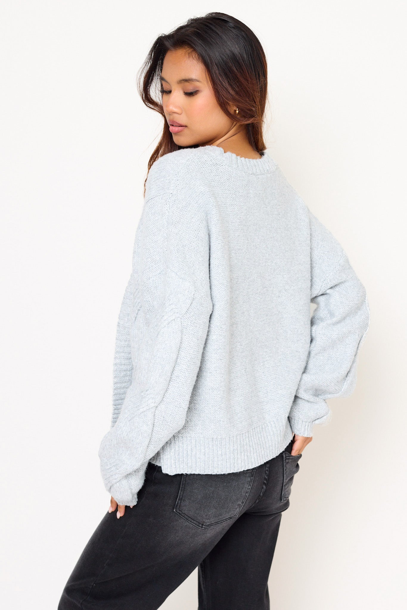 Chunky Cable Knit Cropped Sweater