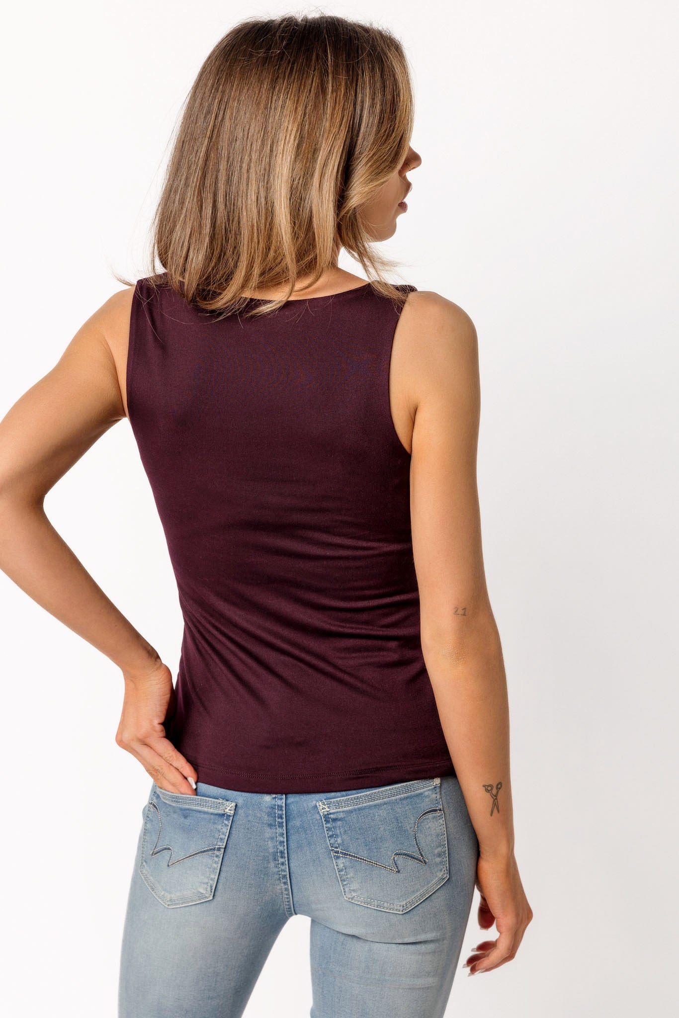 Camisole brossée double épaisseur à col carré