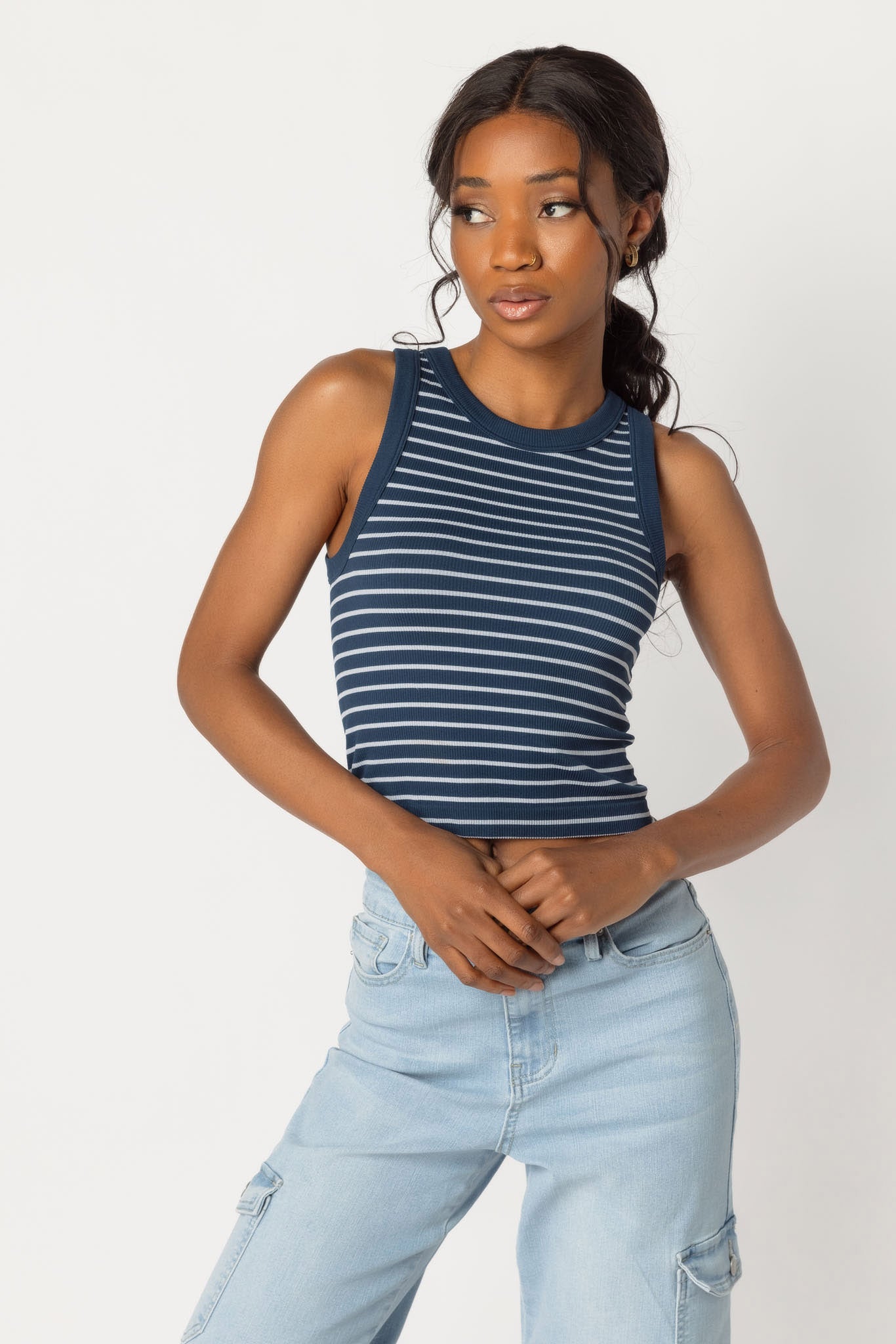 Wallflower sales crop jeans