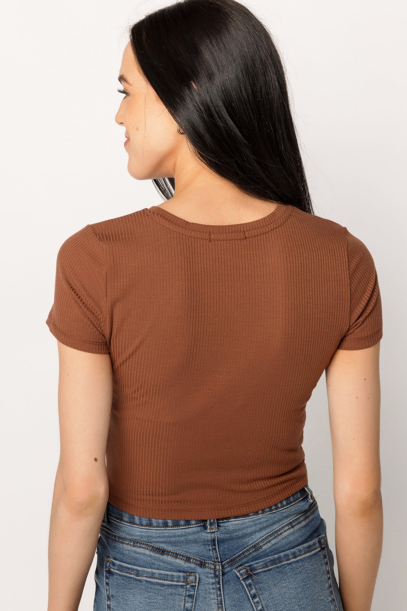 Ribbed Crew-Neck Crop Tee