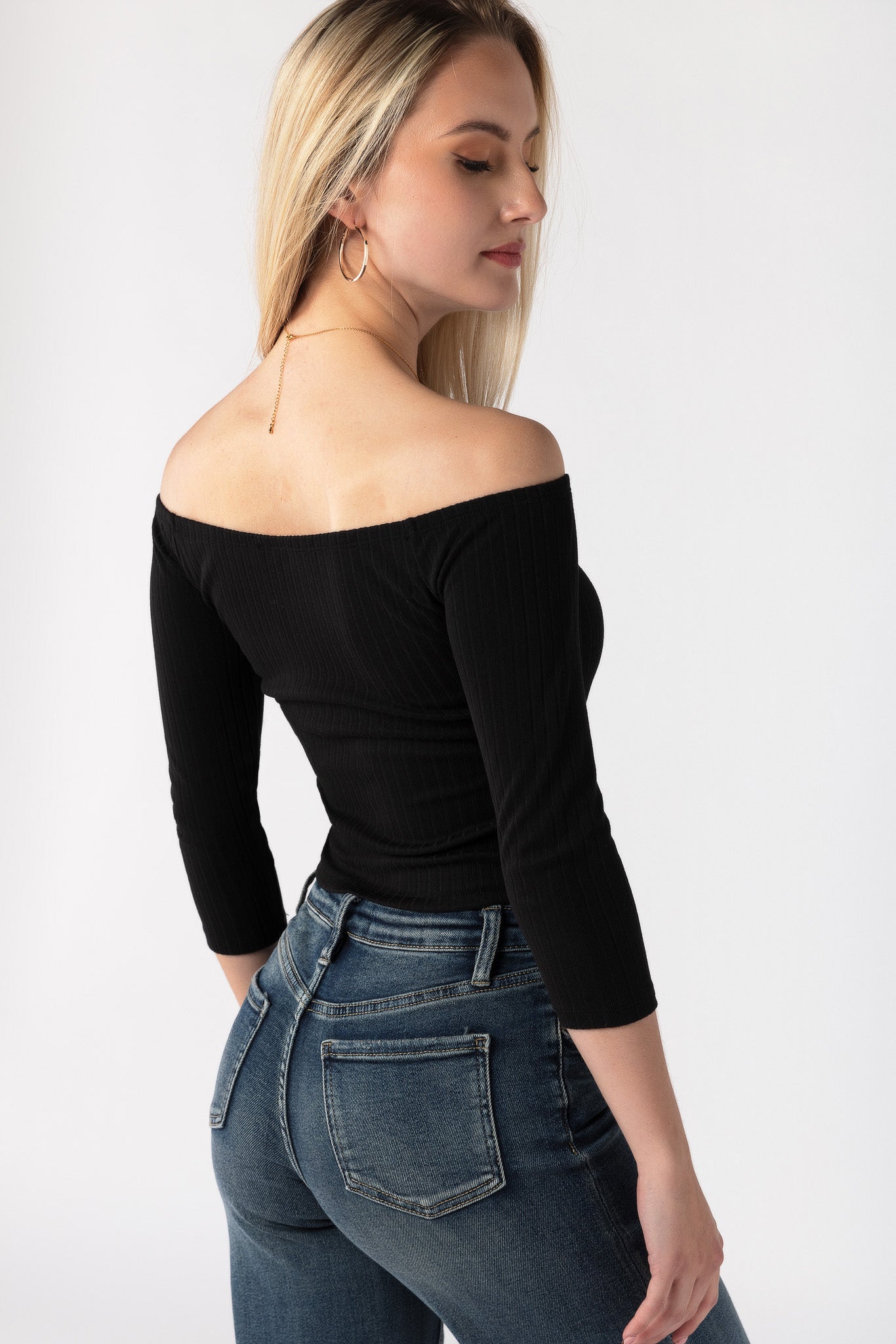 Off The Shoulder Ribbed Tee