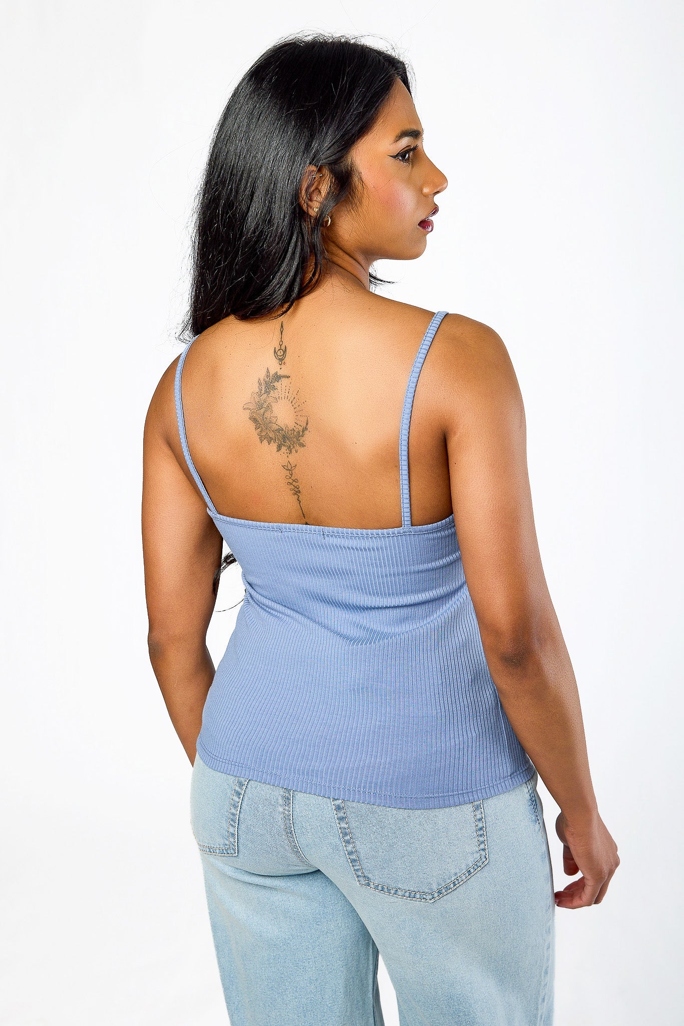 Camisole à rosettes et bordure en dentelle côtelée