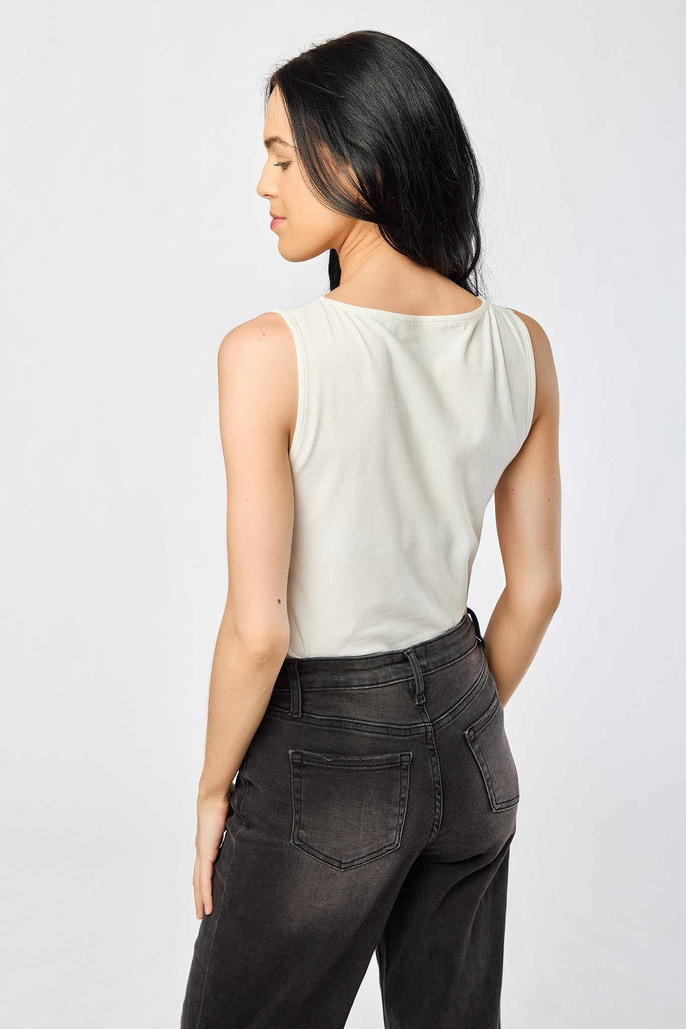 Boat-Neck Sleeveless Tee