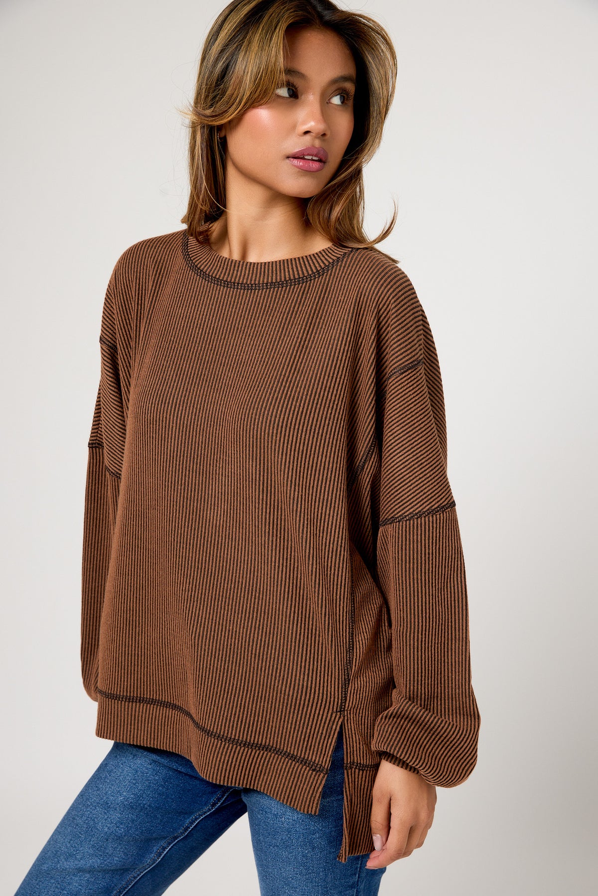 Cozy Ribbed Crew Neck with Contrasting Stitching