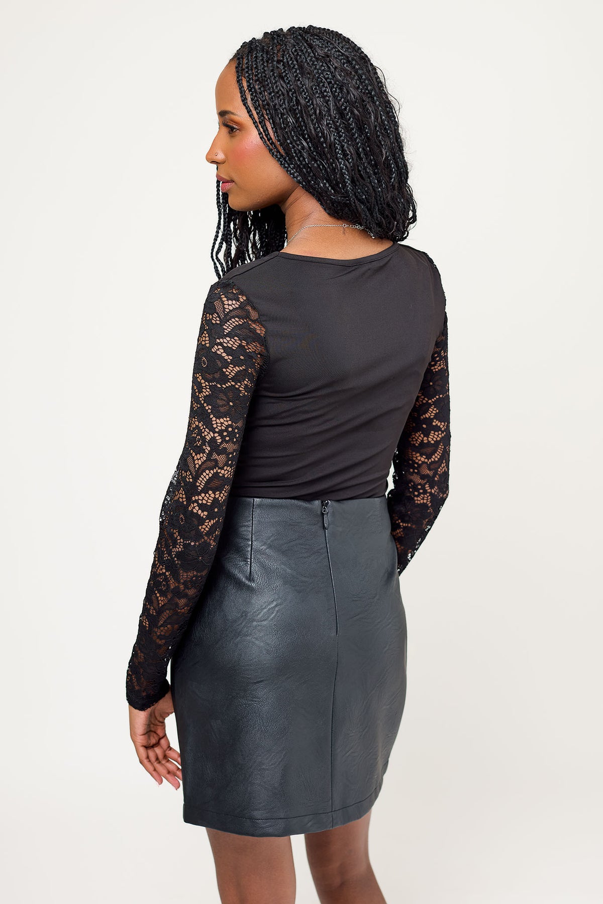 V-neck Lace Long Sleeve Bodysuit