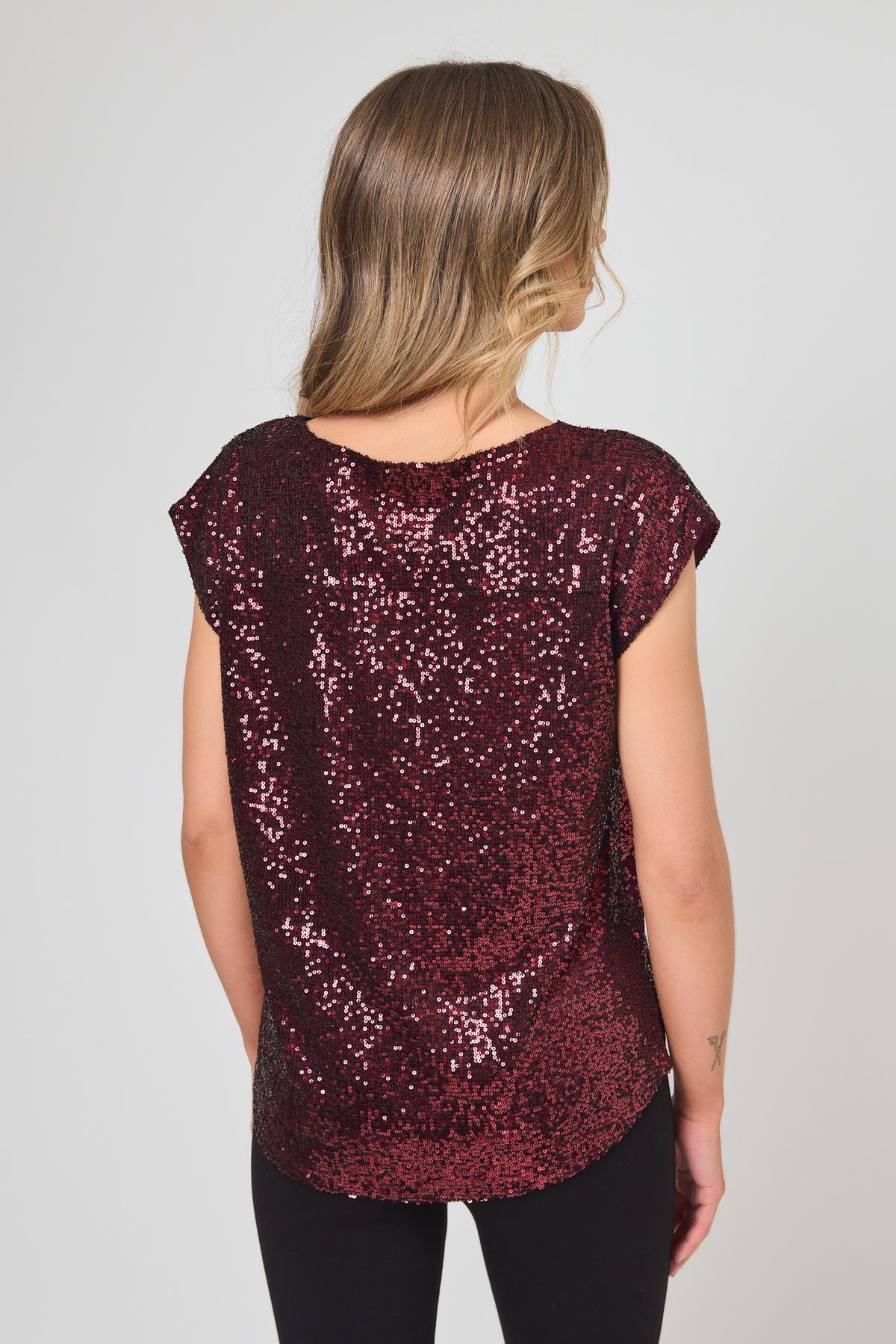 Sequin Tee with Shirttail Hem