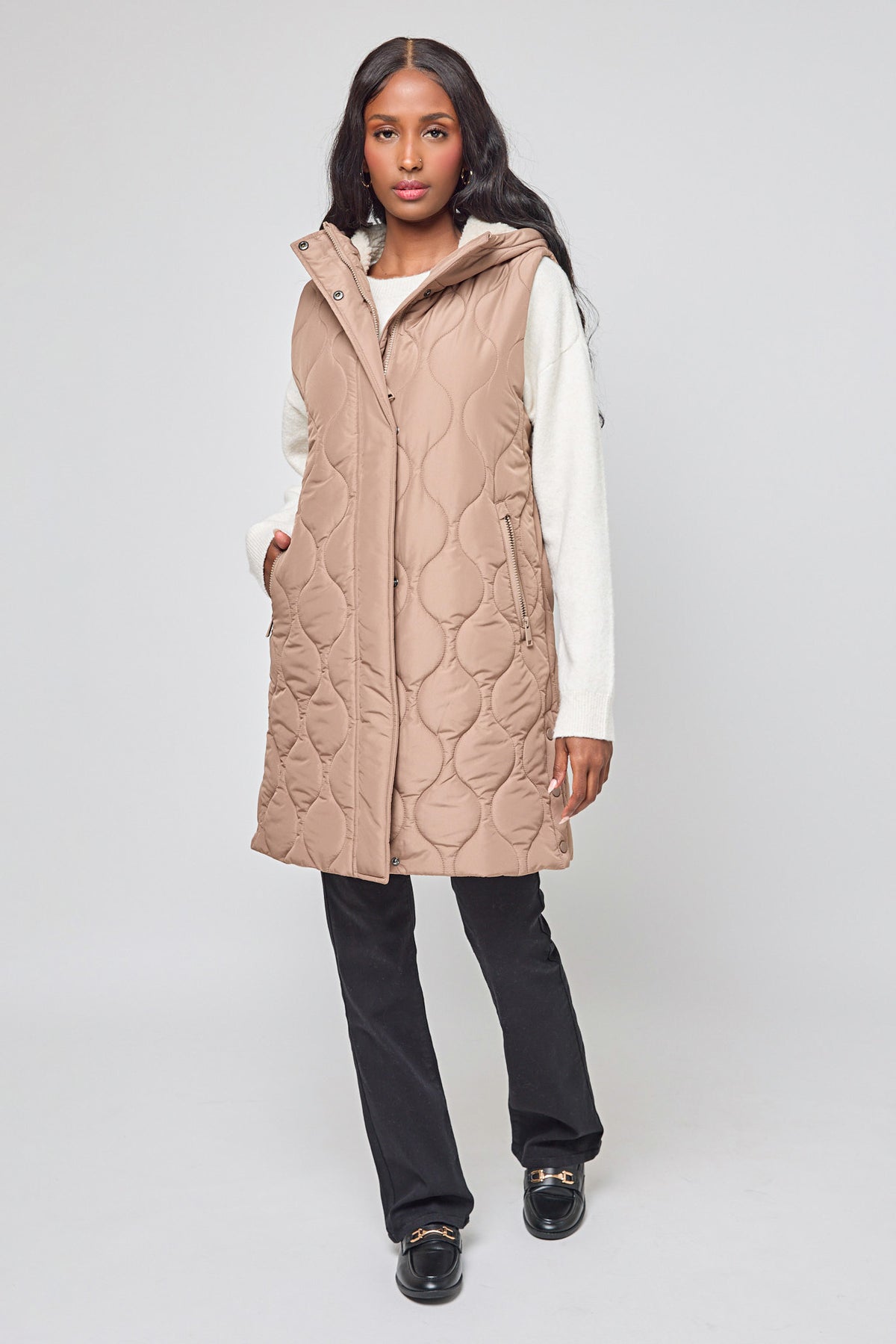 Wave Quilted Hooded Vest