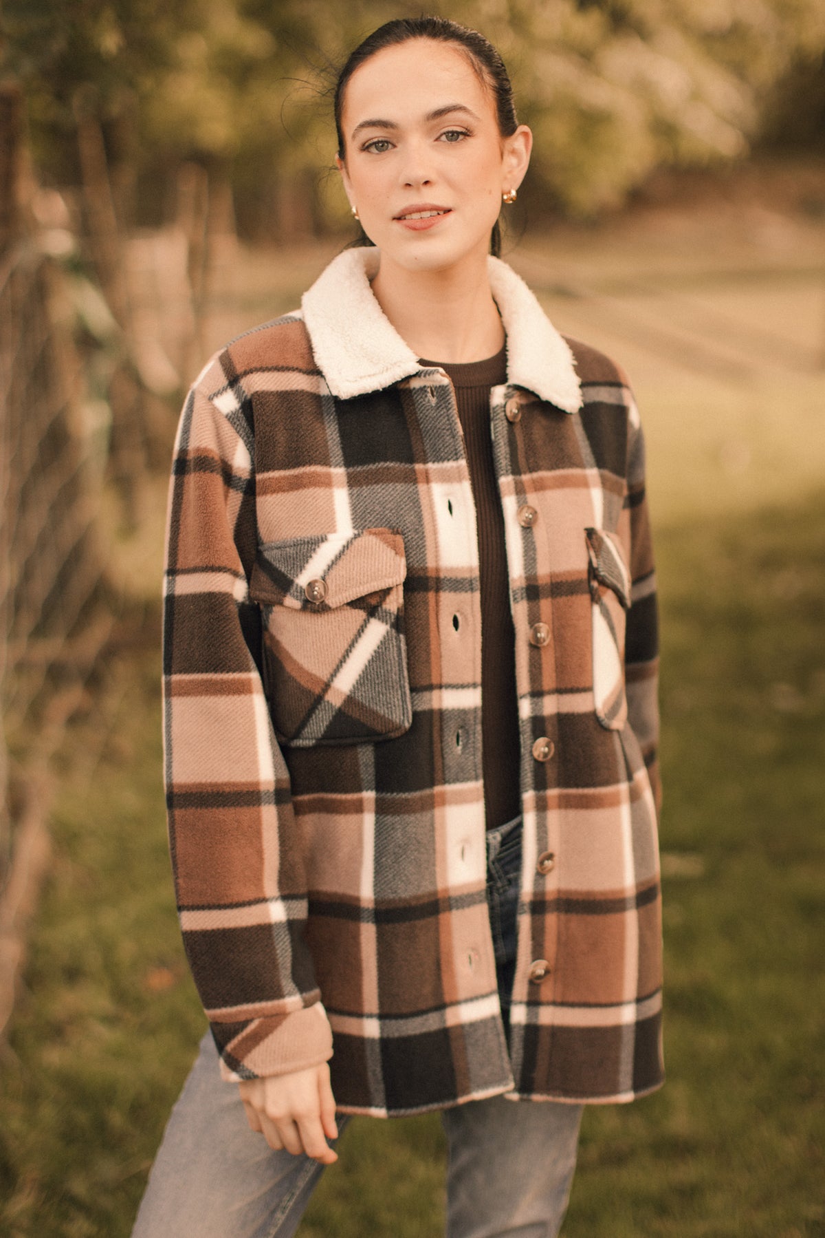 Manteau-chemise en polaire à carreaux Elena avec col et doublure Sherpa