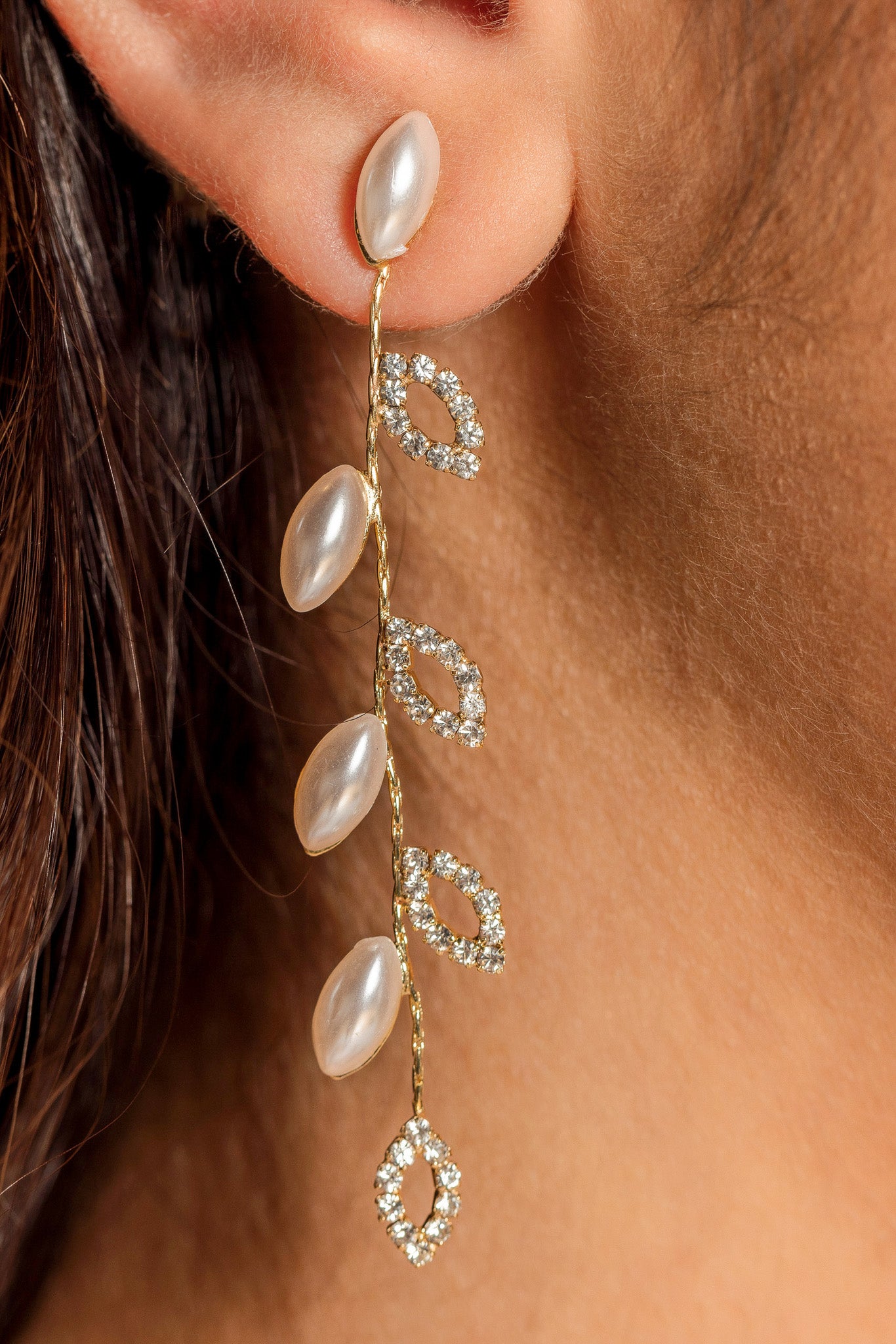 Boucles d&#39;oreilles vignes avec pierres du Rhin et perles