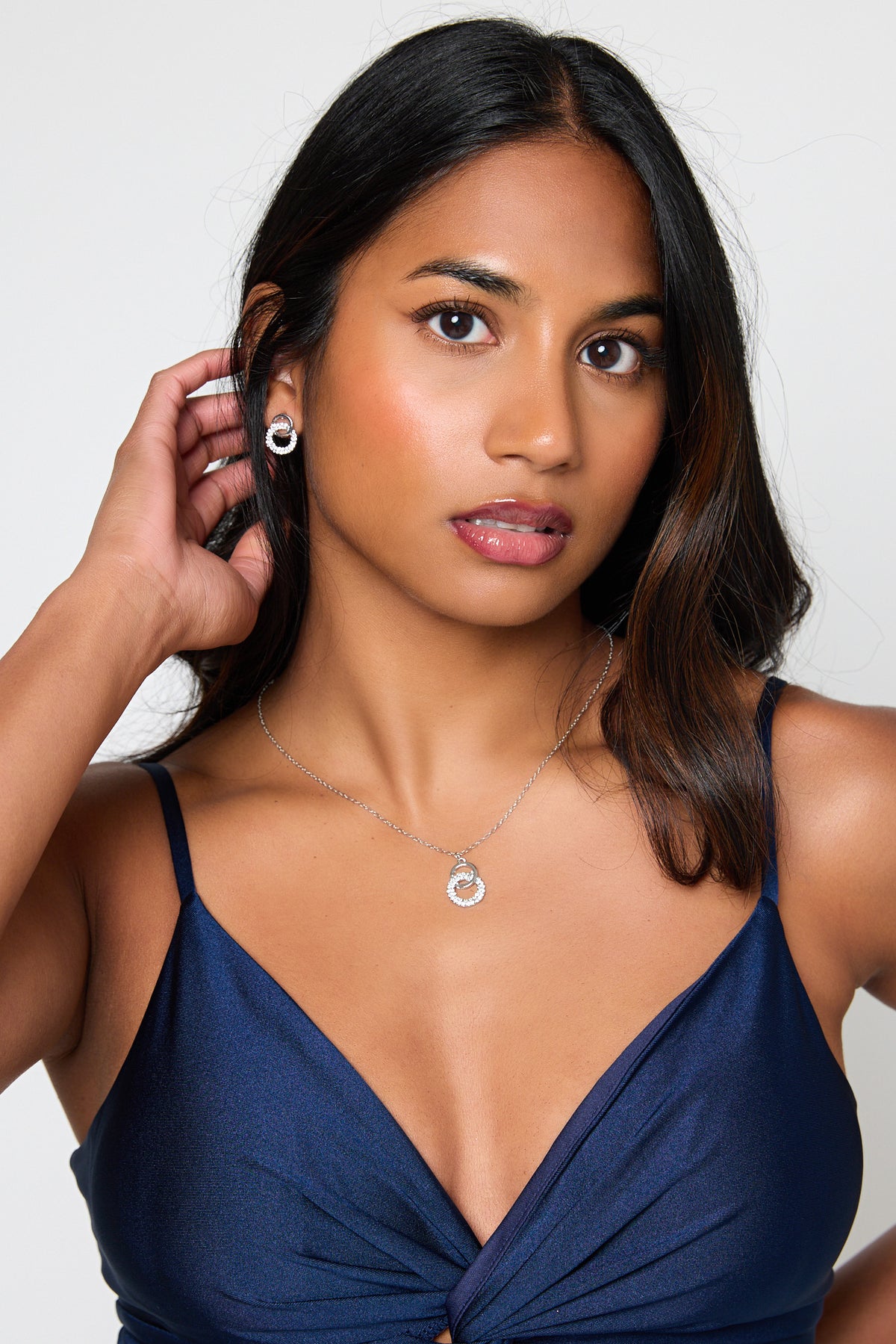Interlocking Circle Necklace &amp; Earring Set