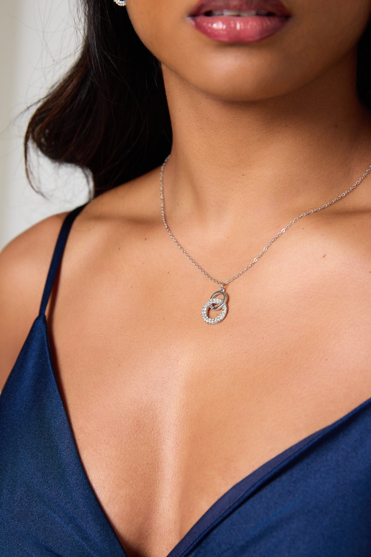 Interlocking Circle Necklace &amp; Earring Set