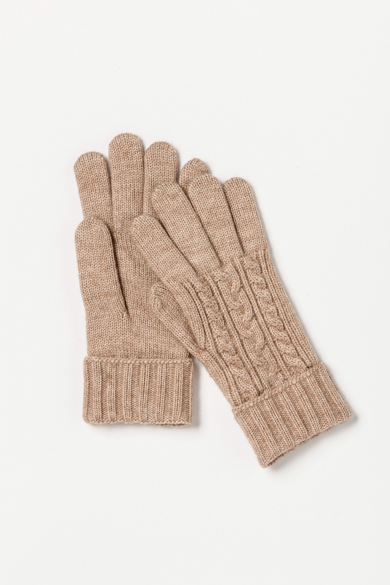 Gants tricot câblé