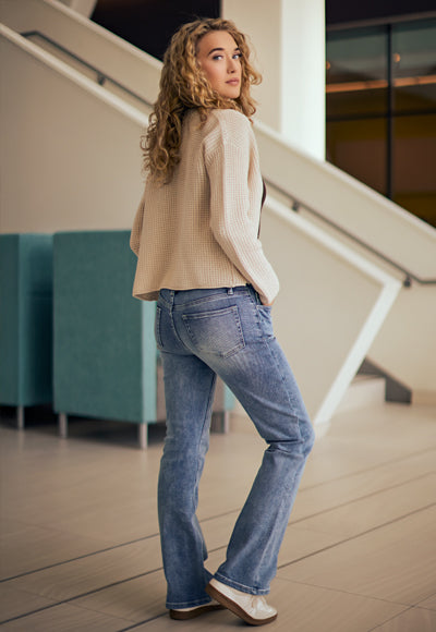 Bootcut Jeans